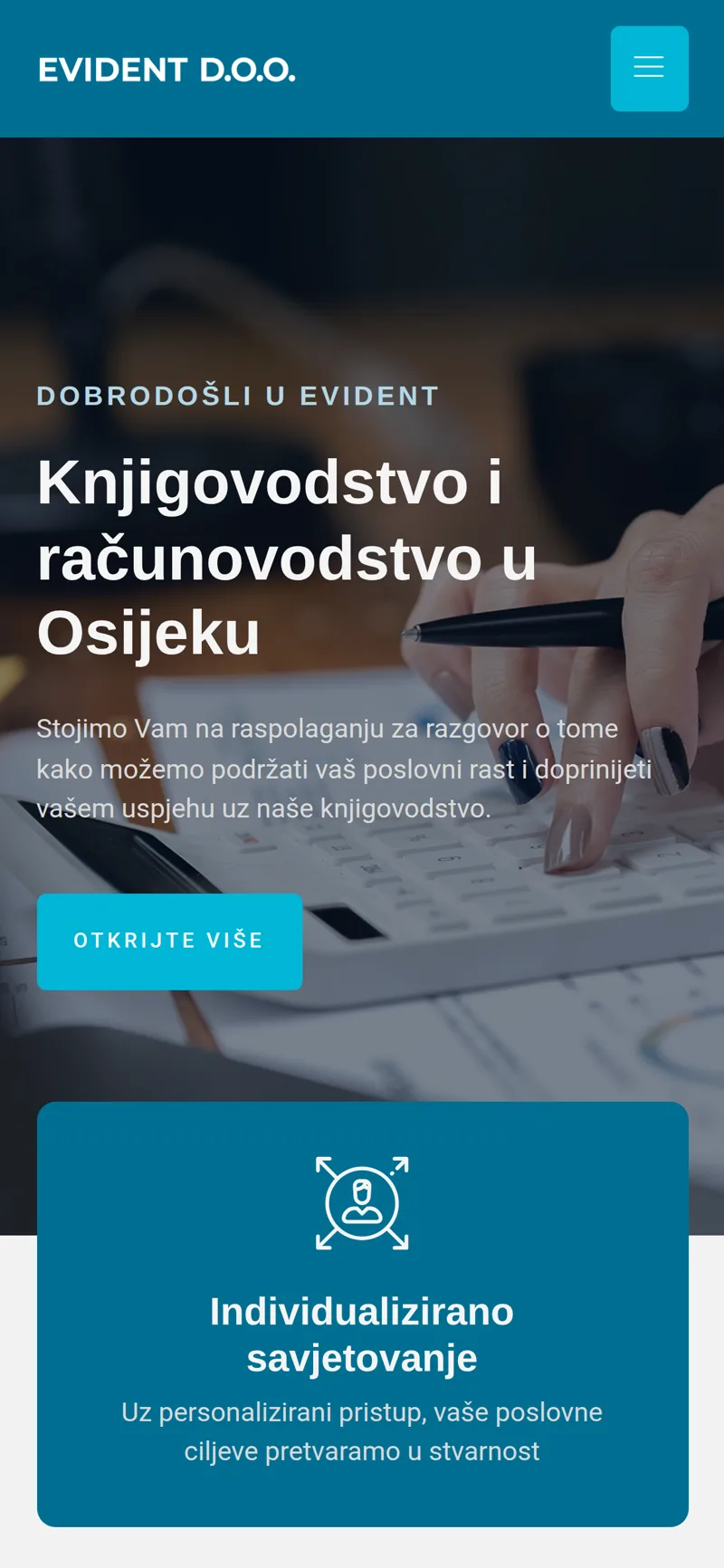 Izrada web stranice Evident: mobilni prikaz naslovnice s naslovom o knjigovodstvu i gumbom Otkrijte više